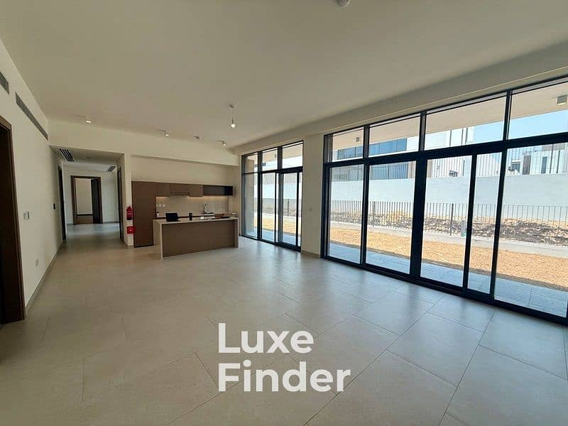 Keys with me I Independent I Urgent Rent