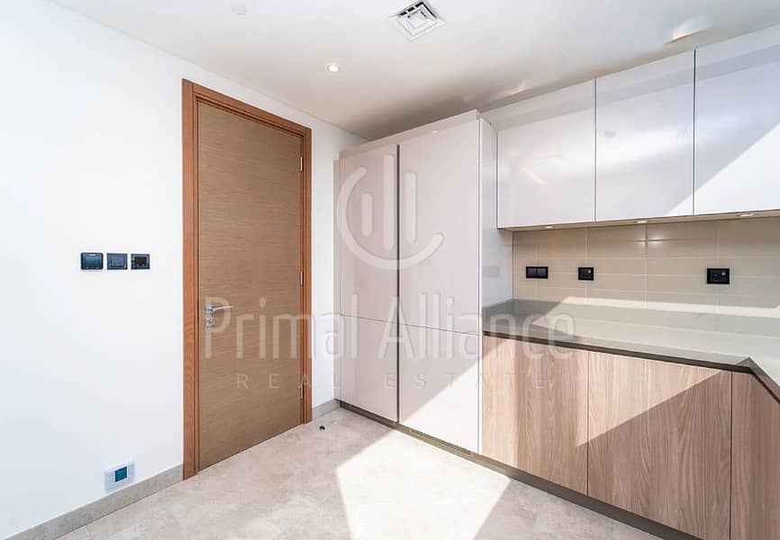 Spacious Duplex | Great View | High Floor - Image 8