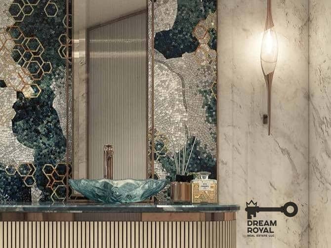 Sea view | Spacious layout | Prime location - Image 10