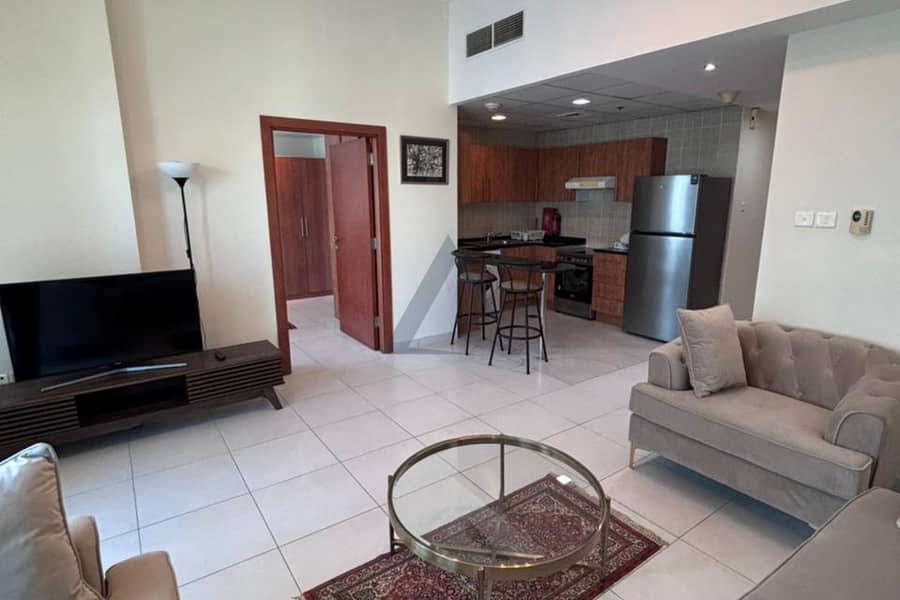 Ready to move in| Walking distance from DMCC metro| Near to Marina Mall - Image 6