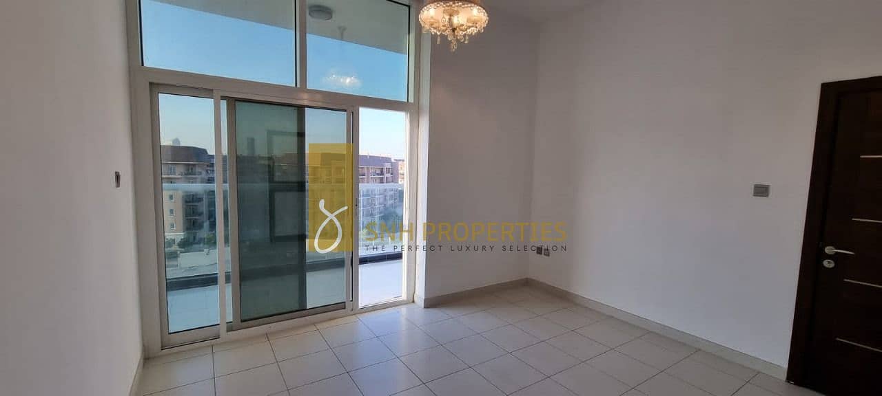 SEMI-FURNISHED | COMMUNITY VIEW | READY TO MOVE IN