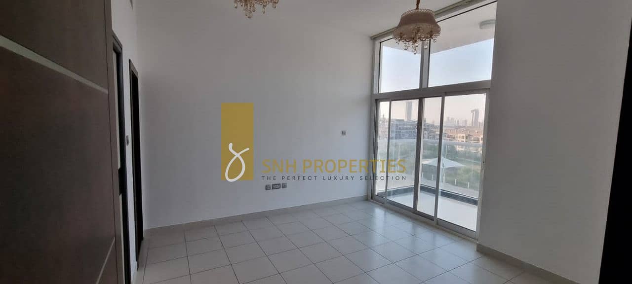 SEMI-FURNISHED | COMMUNITY VIEW | READY TO MOVE IN - Image 6