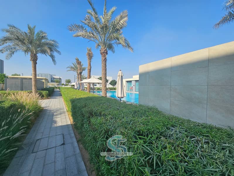 BRAND NEW | PARK FACING | CLOSE TO GYM/POOL - Image 23