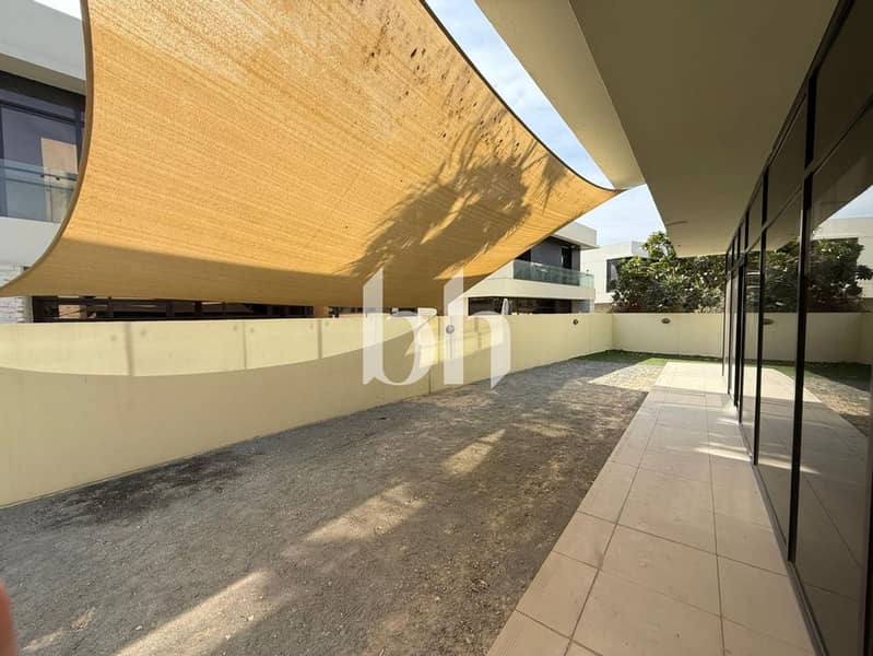 V3 type I Large and Spacious I Pool across the road - Image 17