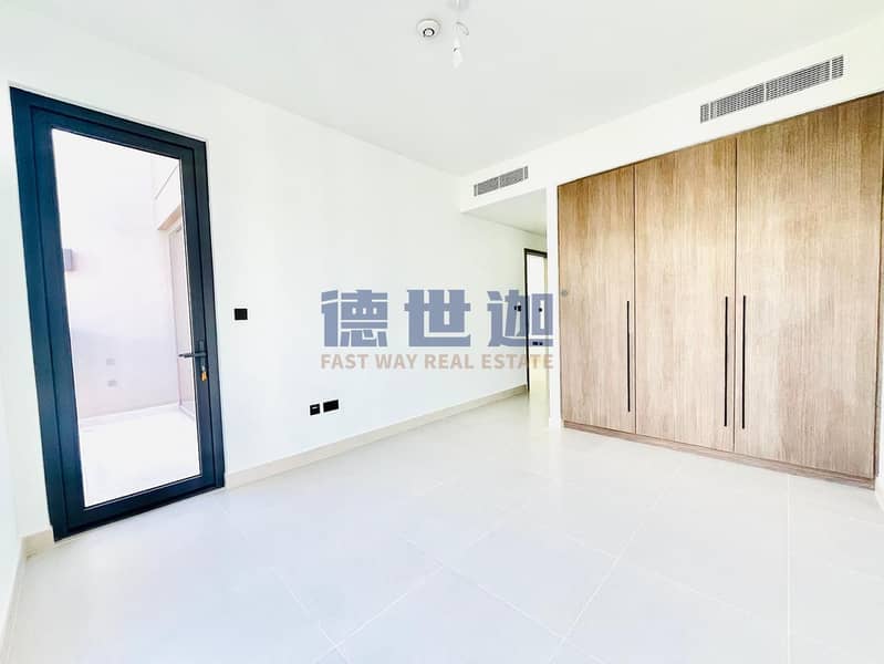 LANDSCAPED | VACANT | WITH KITCHEN APPLIANCES - Image 8