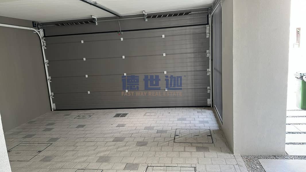 LANDSCAPED | VACANT | WITH KITCHEN APPLIANCES - Image 15