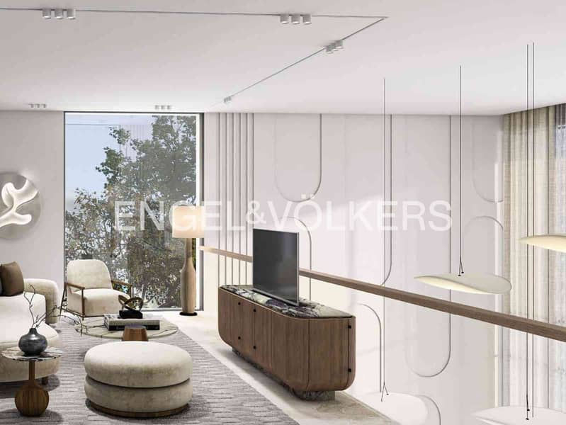 A Masterpiece of Waterfront Living | 4 Beds | 1/28