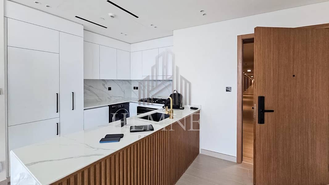 Brand New Unit | Vacant | Genuine Resale - Image 6