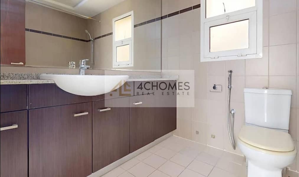 Spacious Layout | Semi-closed Kitchen | Leased - Image 11
