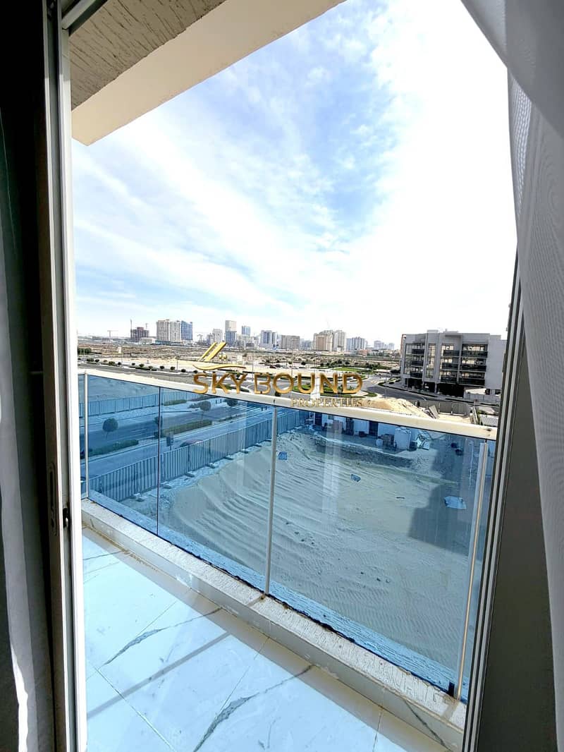 Brand New | Fully Furnished | Premium 1 BHK at Liwan Entrance - Image 9