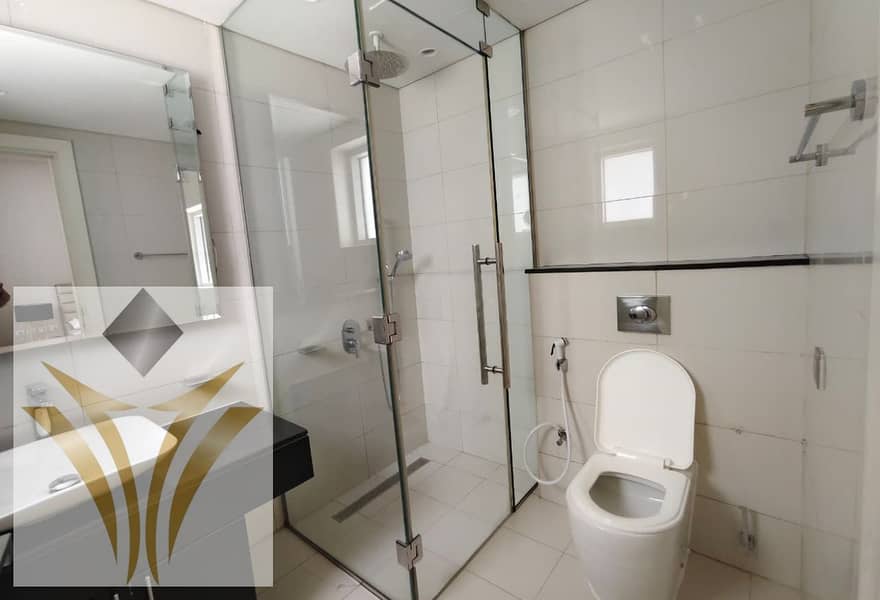 Luxury 3BR | Park & Pool View | Move-In Ready - Image 8