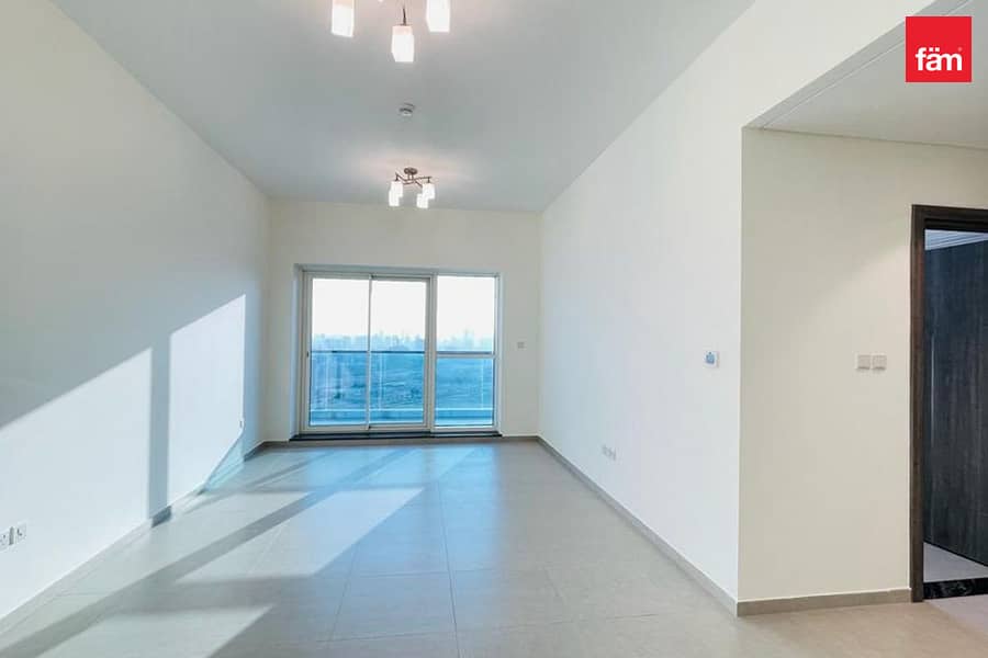 Park View | Higher Floor | Maids Room