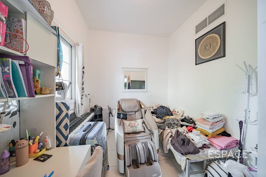 Large Plot | Close to Park | 3E - Image 7