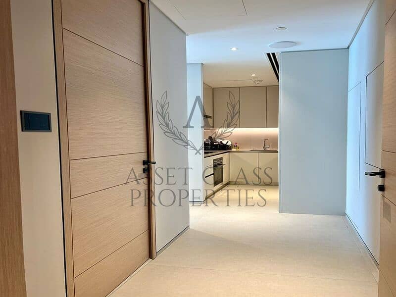 High Floor | Vacant | Hotel Services | - Image 10