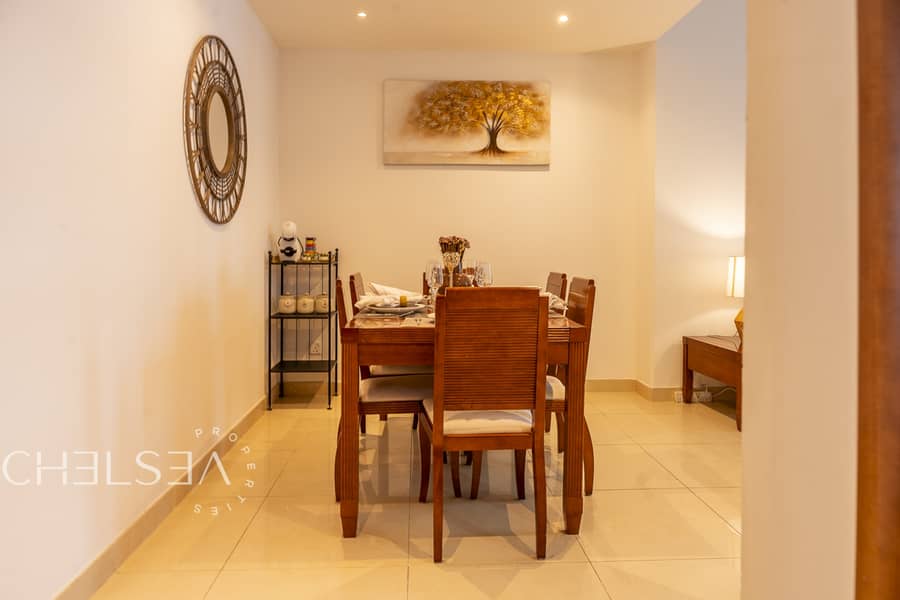 VACANT | NICELY FURNISHED | MID FLOOR