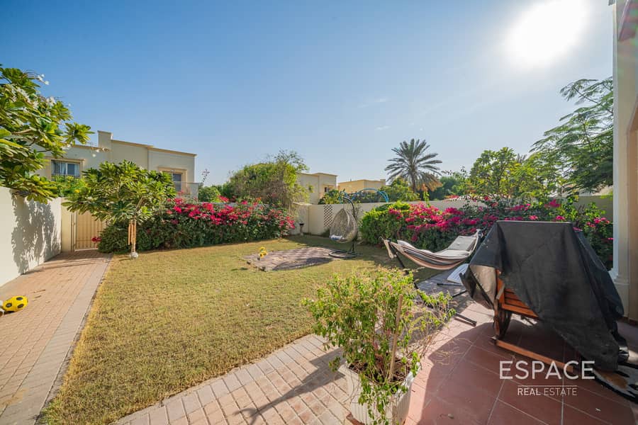 Large Plot | Close to Park | 3E - Image 12