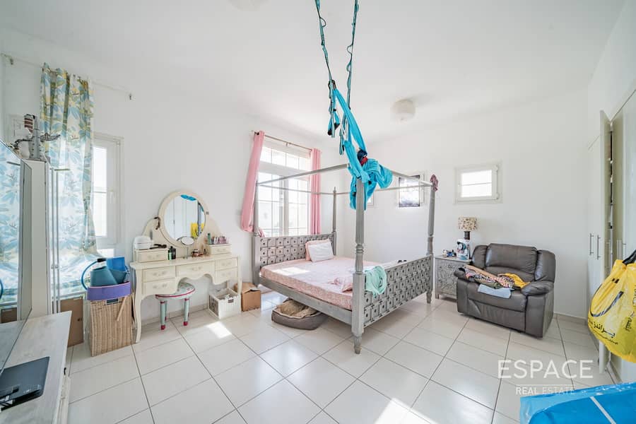 Large Plot | Close to Park | 3E - Image 14