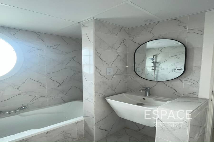 Back to Back | Type 4M | Upgraded Bathrooms - Image 7