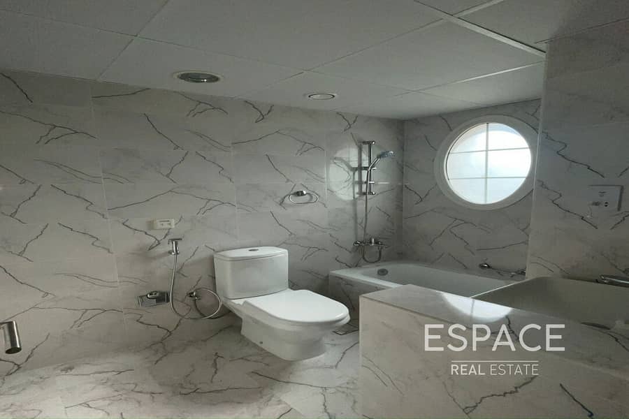 Back to Back | Type 4M | Upgraded Bathrooms - Image 8