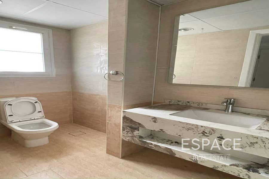 Back to Back | Type 4M | Upgraded Bathrooms - Image 9