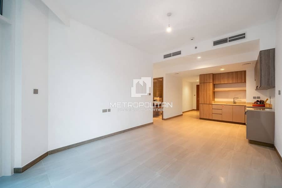 Vacant 2nd February | Modern | Prime Location