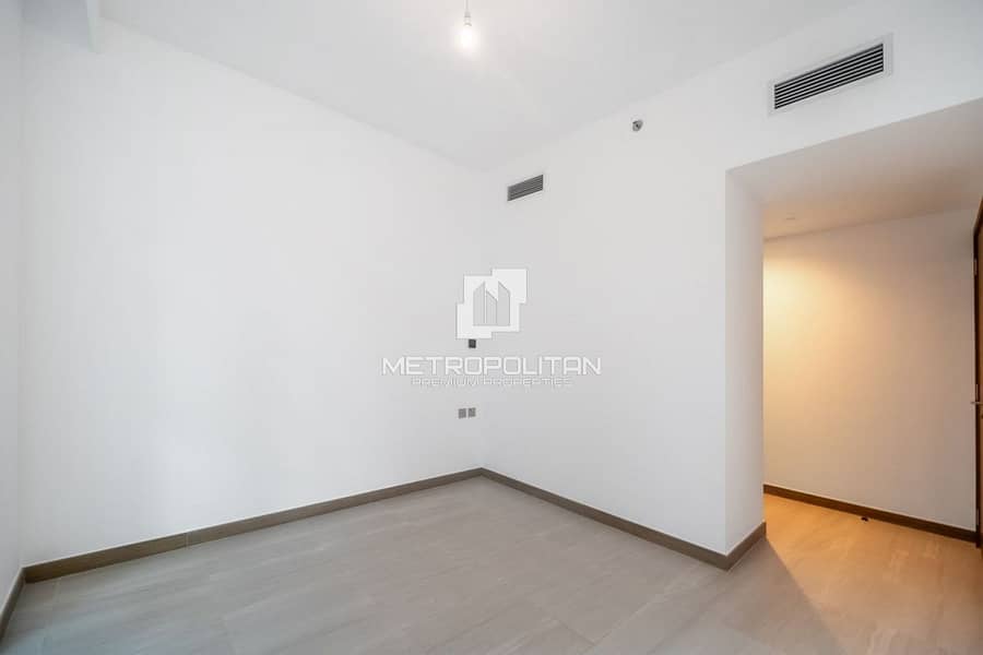 Vacant 2nd February | Modern | Prime Location - Image 24