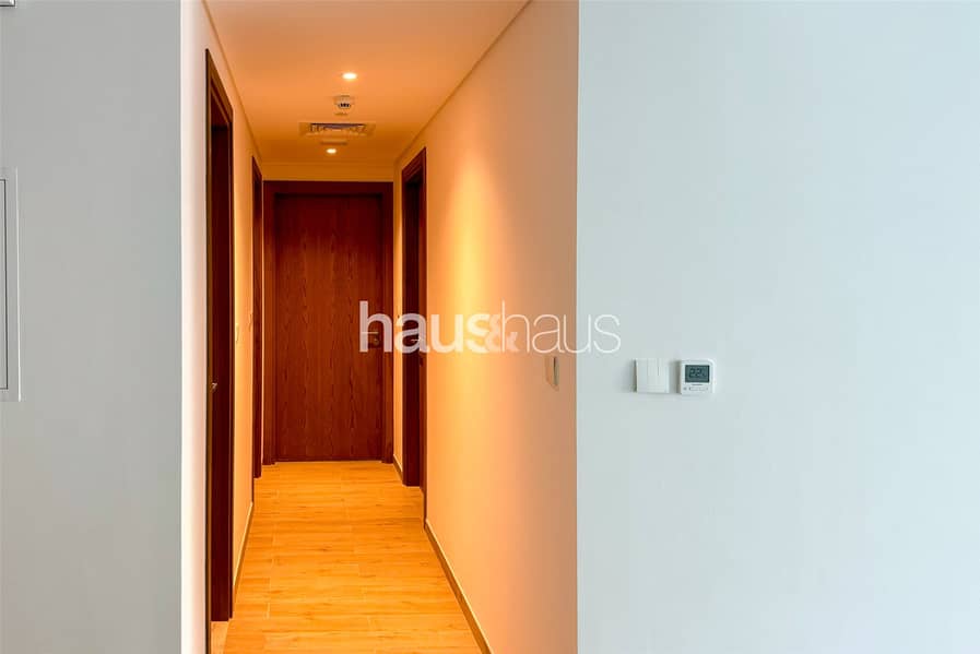 Low Floor | Wide Balcony | Central Park View - Image 10