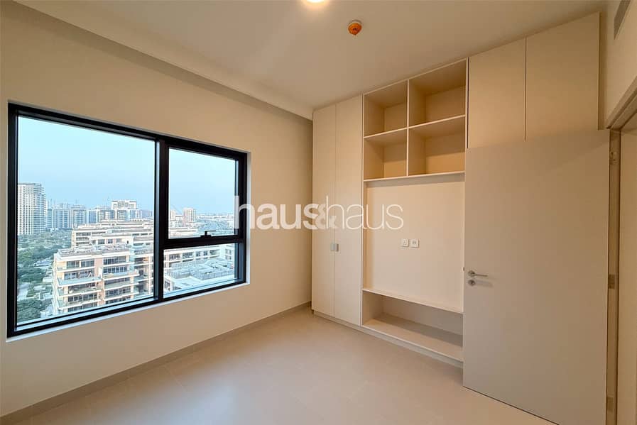 High Floor | Corner Unit | Chiller Free - Image 11