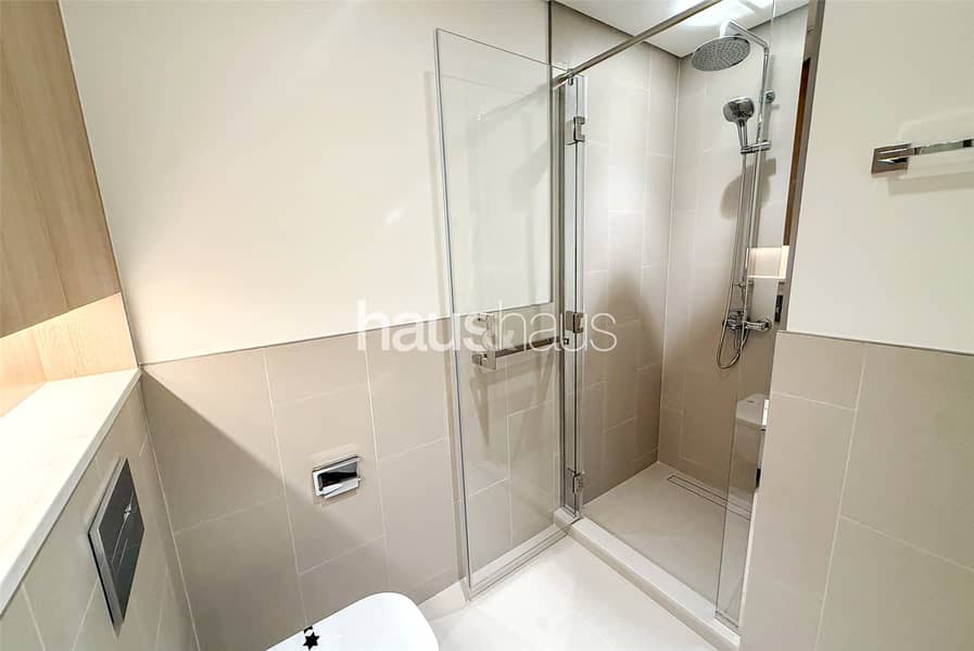 High Floor | Corner Unit | Chiller Free - Image 15