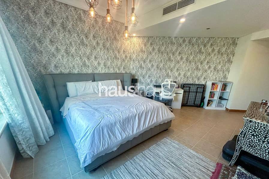 Beach Access | Largest Layout | Vacant on Transfer - Image 8