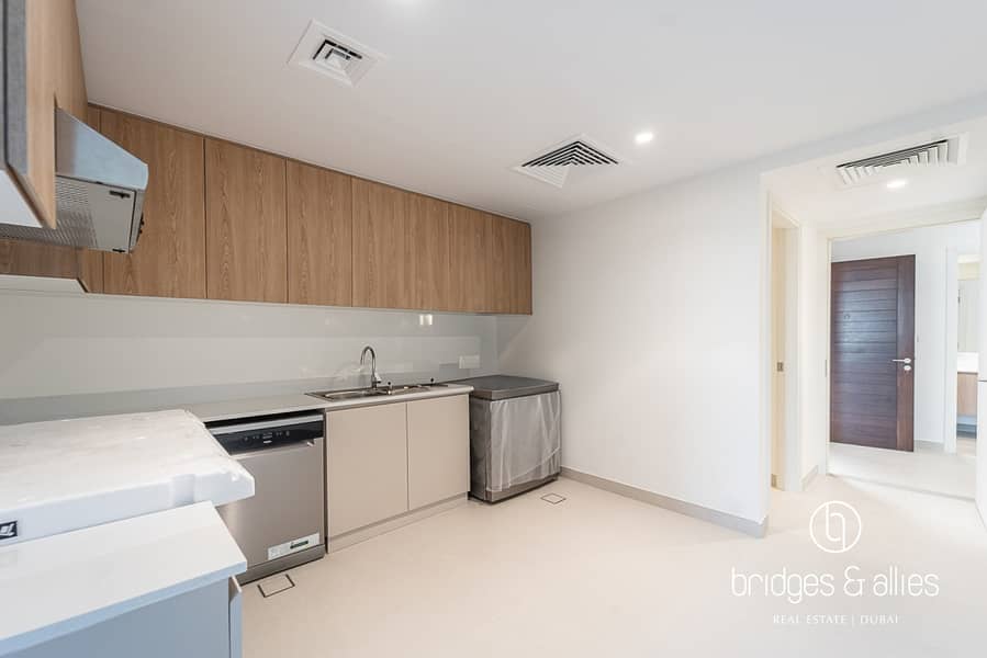 EXCLUSIVE | SINGLE ROW | 3 BED | READY | 1 CHEQUE