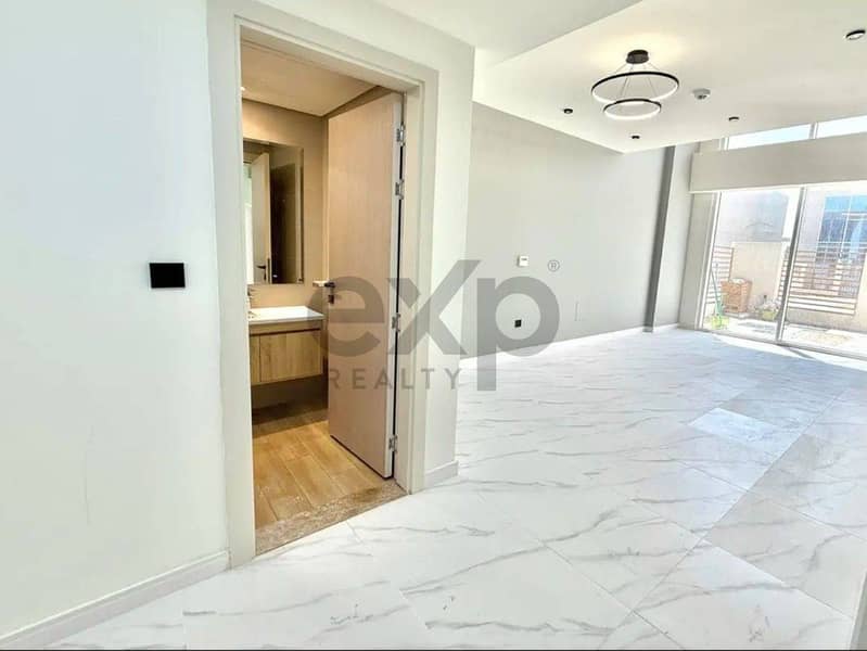 Brand New Kitchen| Loft Style | 1 BR Luxury