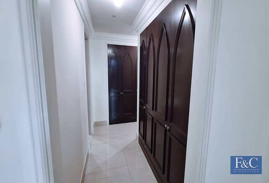 Spacious 2BR | Old Town Charm | Prime Area - Image 6