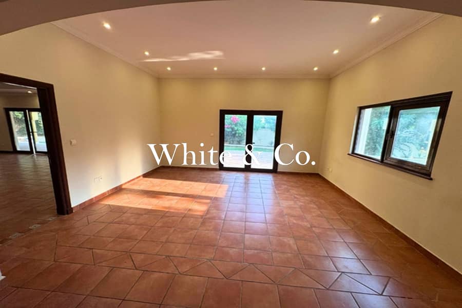 Original Condition |14K Plot| Marbella Villa - Image 6