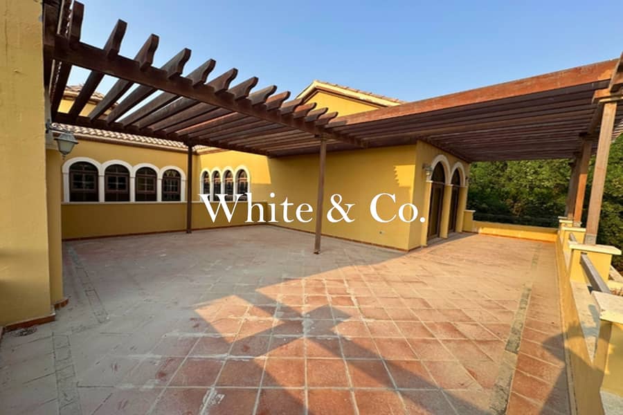 Original Condition |14K Plot| Marbella Villa - Image 17