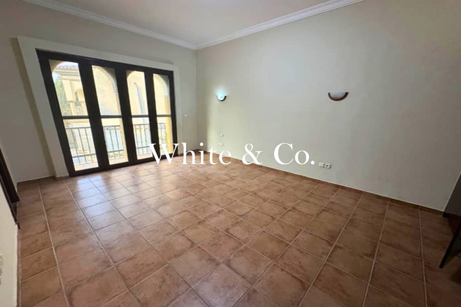 Original Condition |14K Plot| Marbella Villa - Image 20