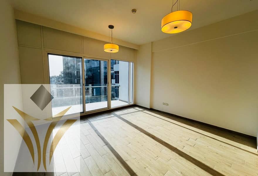Spacious 2BR | Super Bright Unit + Balcony