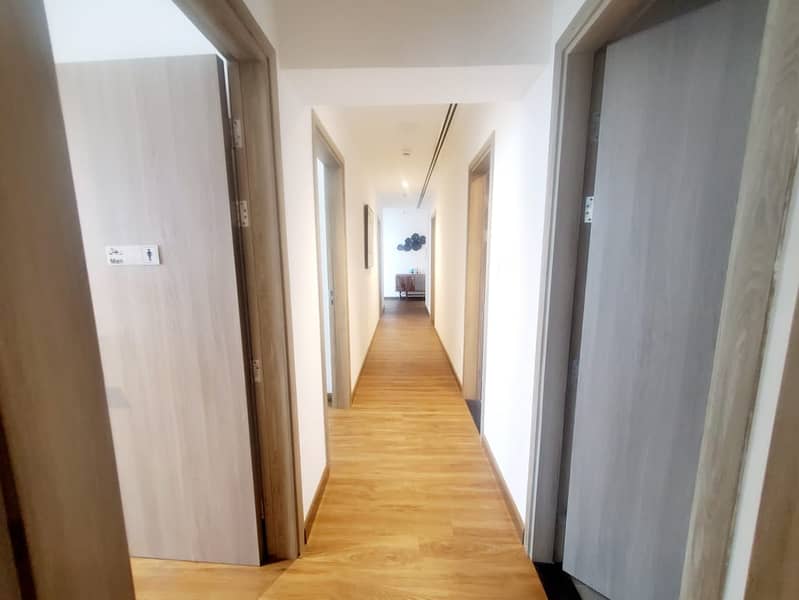 SCENIC VIEWS - STUNNING 3 BEDROOM - FURNISHED - FREE 1 MONTH ! - Image 19