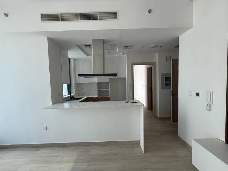 Exclusive | High Floor | Brand New | Multiple Cheq - Image 9