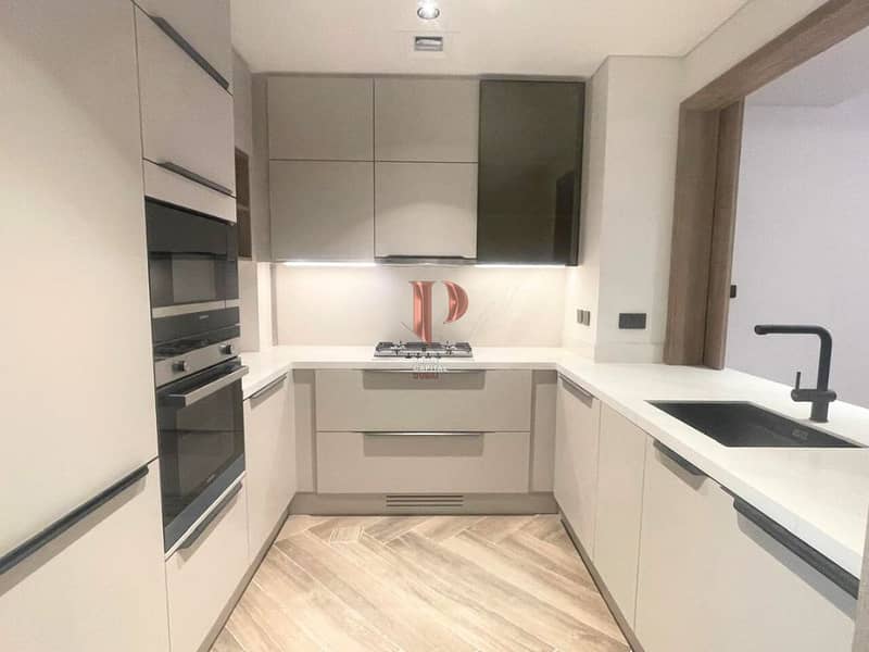 Spacious |Luxurious 2 bed+study | Near Golf Course - Image 6