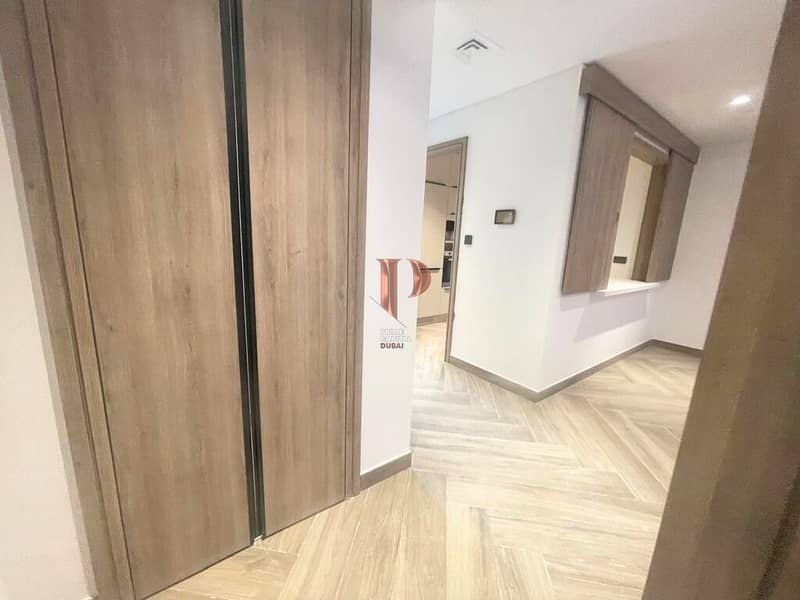 Spacious |Luxurious 2 bed+study | Near Golf Course - Image 9