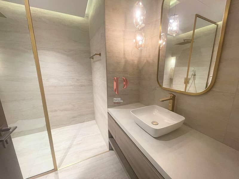 Spacious |Luxurious 2 bed+study | Near Golf Course - Image 11