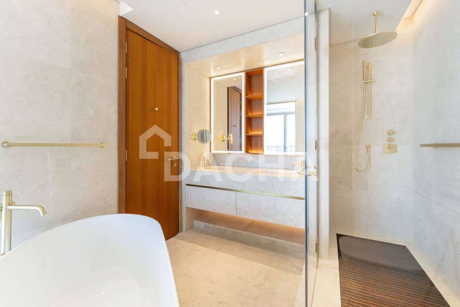 Brand New | Premium 3 BR | Sea View - Image 9