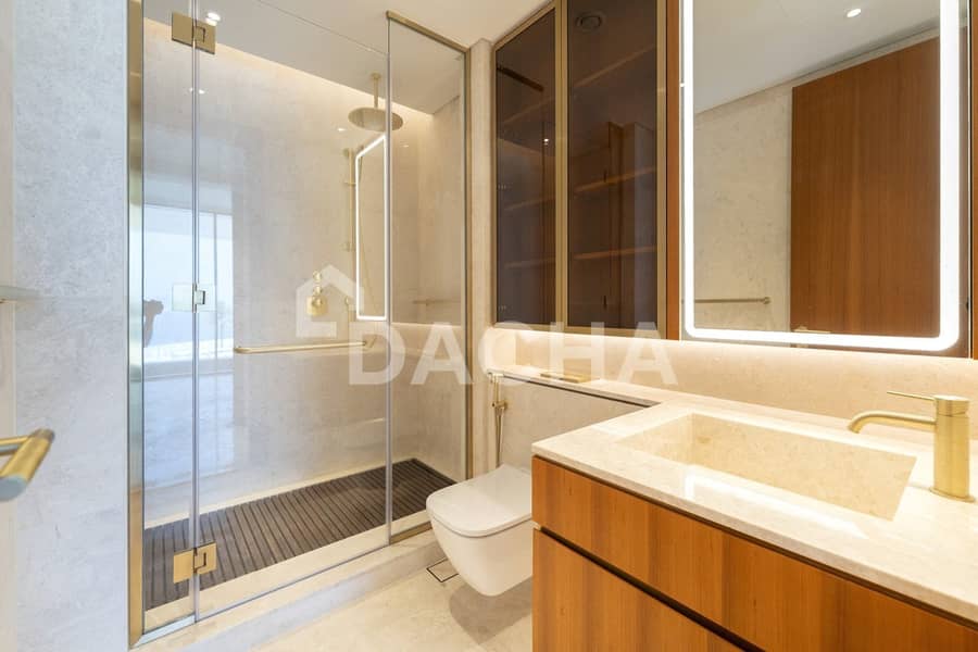 Brand New | Premium 3 BR | Sea View - Image 10