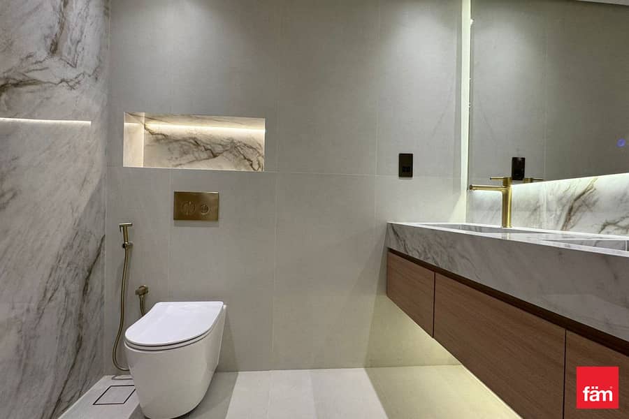 Boulevard View | High Floor | Fully Upgraded - Image 10