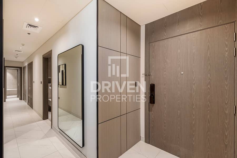 Panoramic View | Elegant Apartment | Unique Layout - Image 15