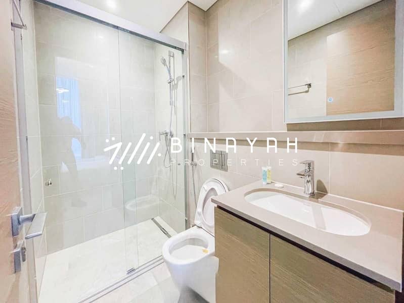 UPGRADED 2BR | HIGH FLOOR | VACANT - Image 10