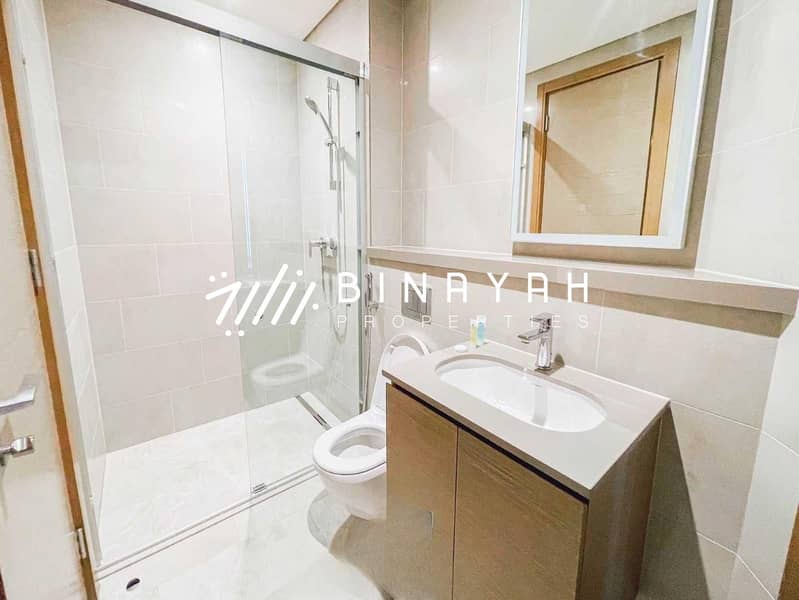 UPGRADED 2BR | HIGH FLOOR | VACANT - Image 11