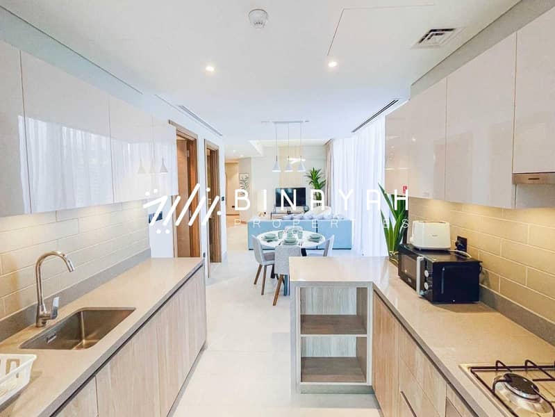 UPGRADED 2BR | HIGH FLOOR | VACANT - Image 12