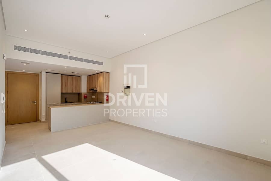 Ready to Move-in | Spacious Layout with Storage